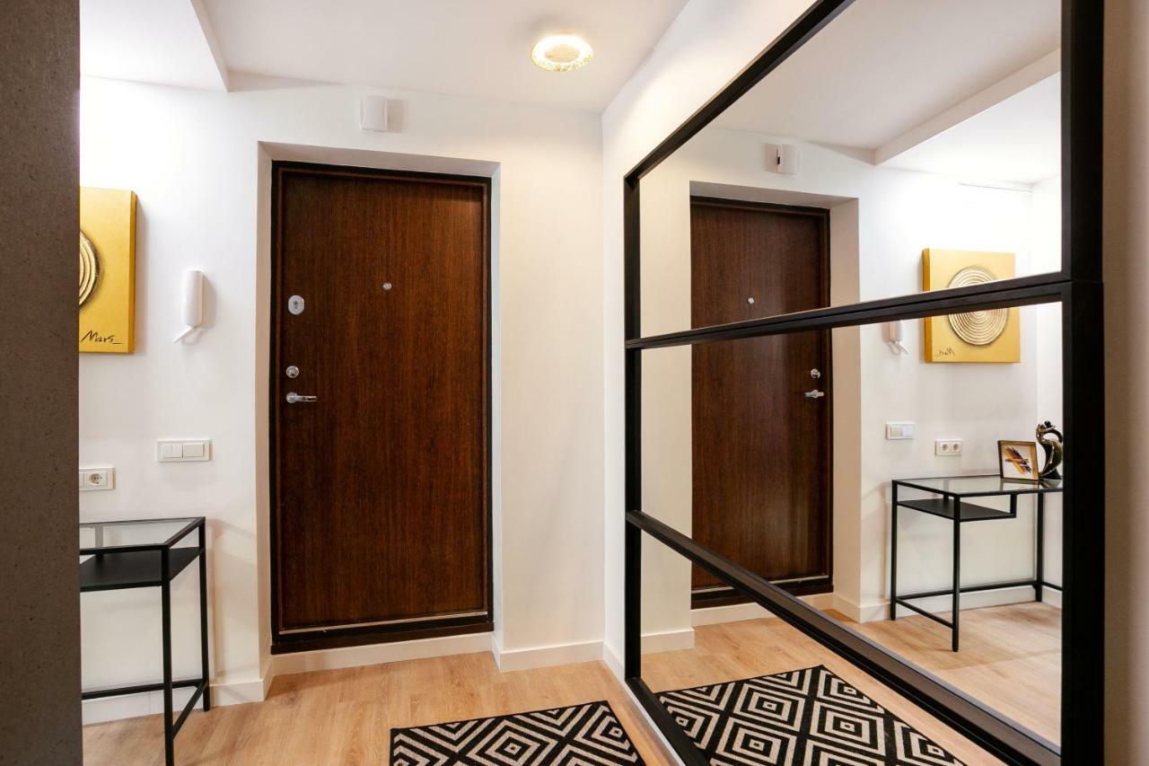 Luxury For Everyone - Hills Park Lux Apartments 2 VNO Exterior photo